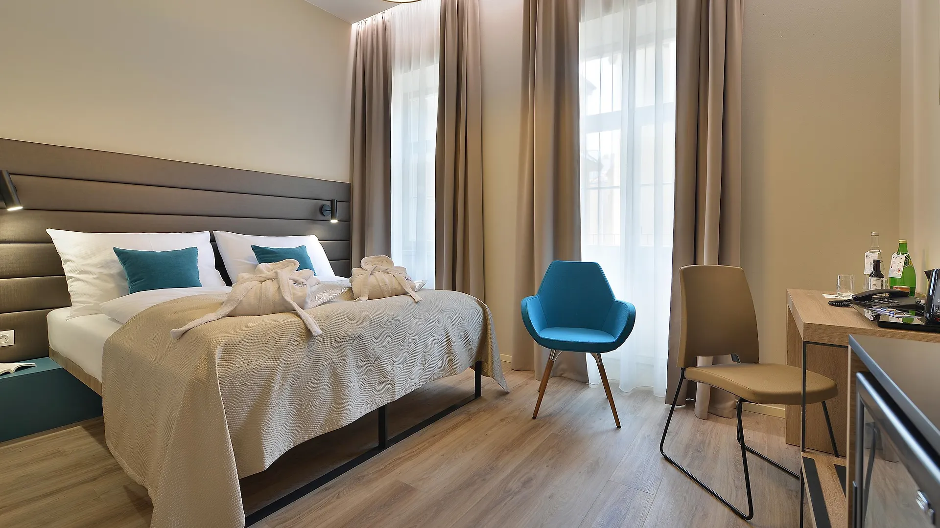 ****  Ea Hotel New Town Praag Tsjechië