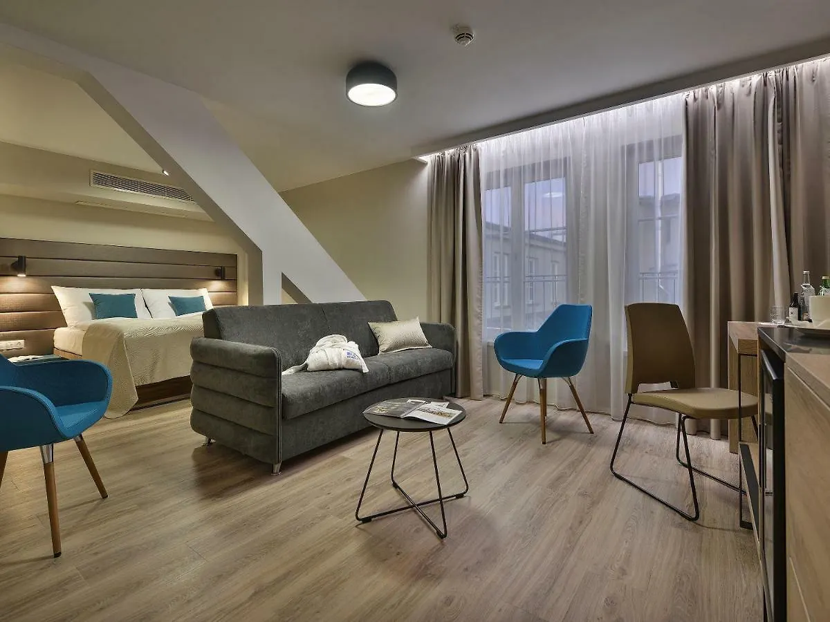 Ea Hotel New Town Praag 4*,