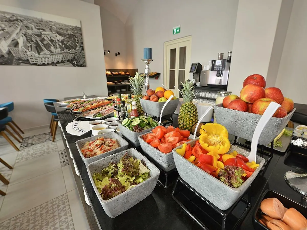 Ea Hotel New Town Praga