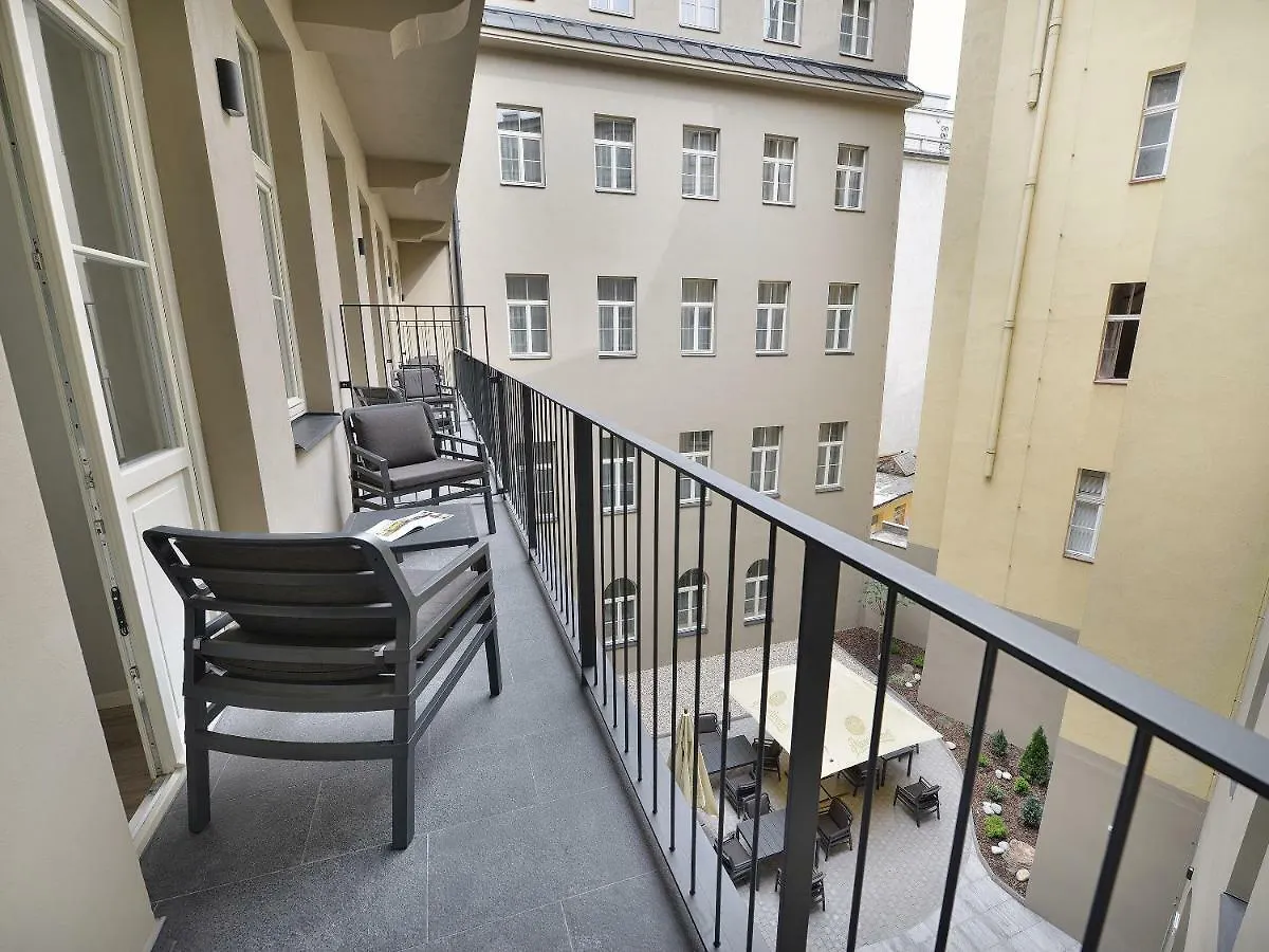 Ea Hotel New Town Praga